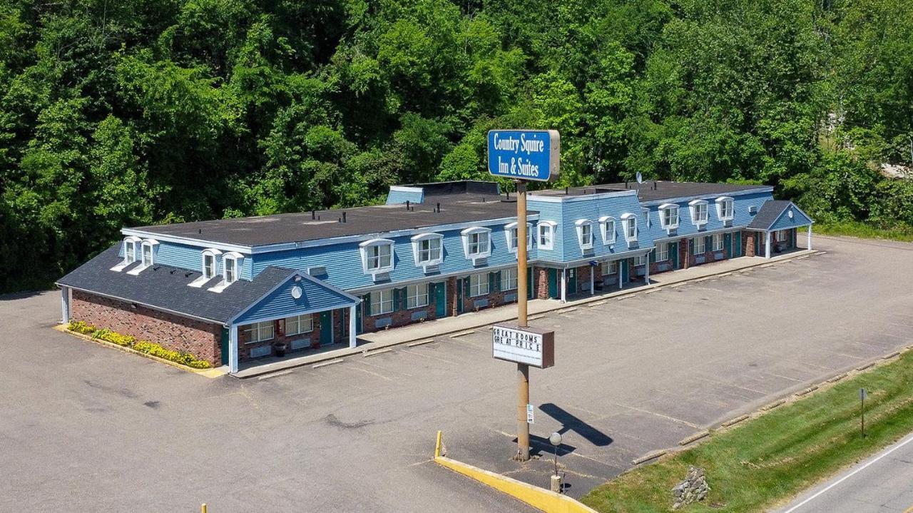 Country Squire Inn And Suites Coshocton Ngoại thất bức ảnh